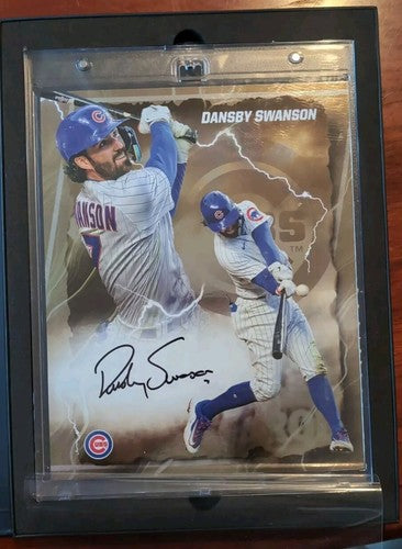 DANSBY SWANSON 2024 Fanatics Under Wraps MLB Emanate 8x10 AUTO GOLD SP #/50 Cubs