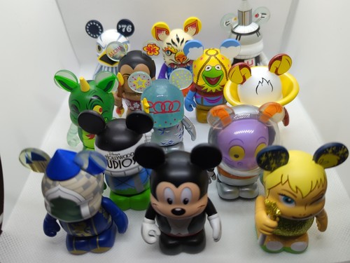Disney Park Series #7 Vinylmation 13 SET + Chaser Topper Mickey Mouse World Land