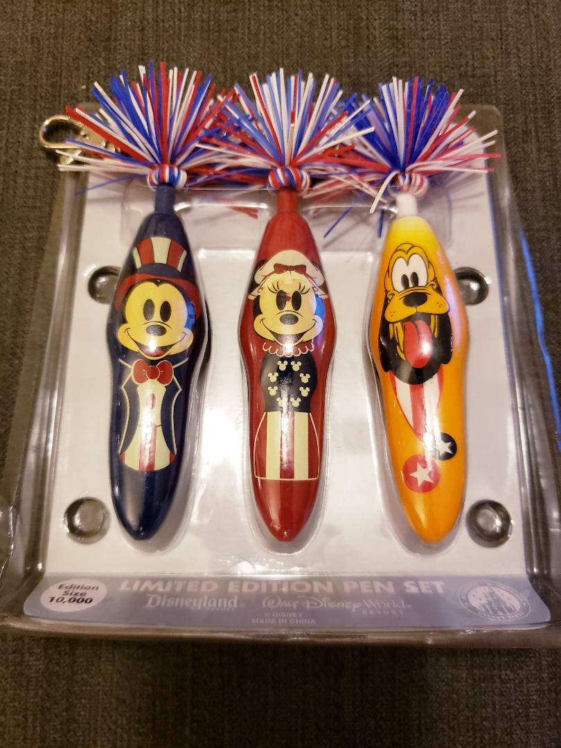 Kooky Disney Parks America Mickey Minnie Pluto Pen Disneyland Limited Edition