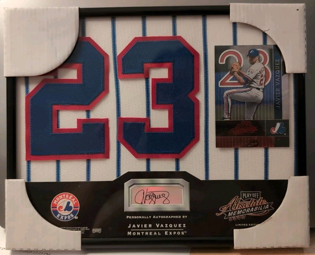 JAVIER VAZQUEZ 2002 Absolute Signing Bonus AUTO JERSEY NUMBER PATCH #/125 Expos